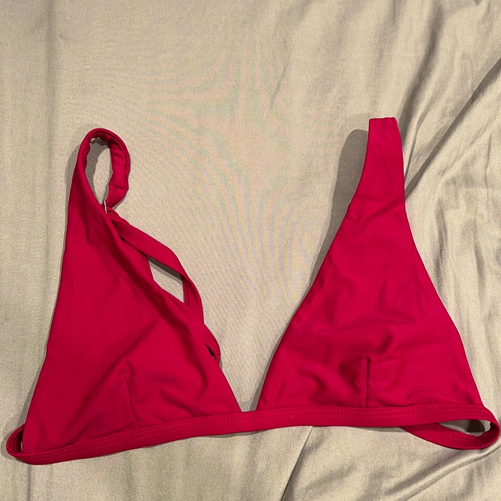 Red bikini top large